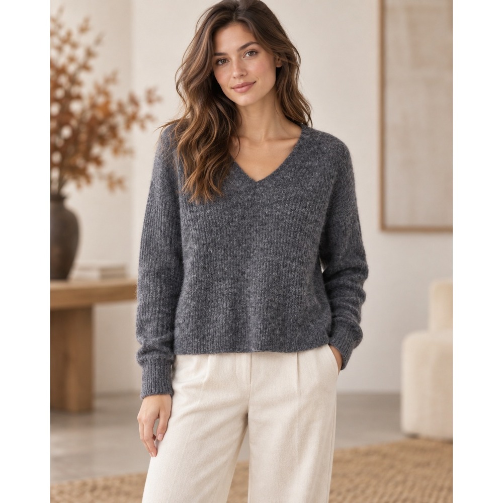 Everlane Quiet Luxury Alpaca Wool Sweater Scandi Capsule Charcoal Grey Small